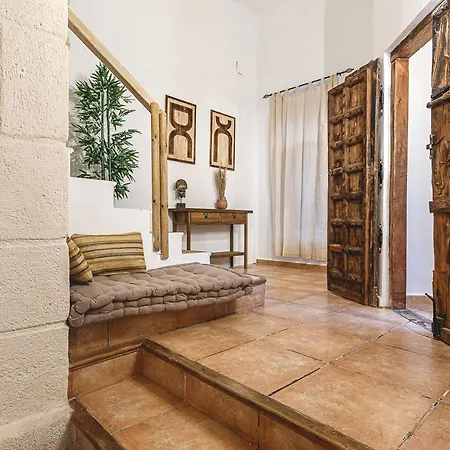 Exotic Little Palace Center Apartment Alicante